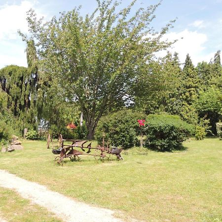 Bed and Breakfast La Ferme Du Bourg Eraines Exterior foto